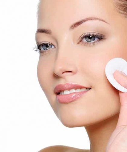 Tirar a maquiagem antes de dormir