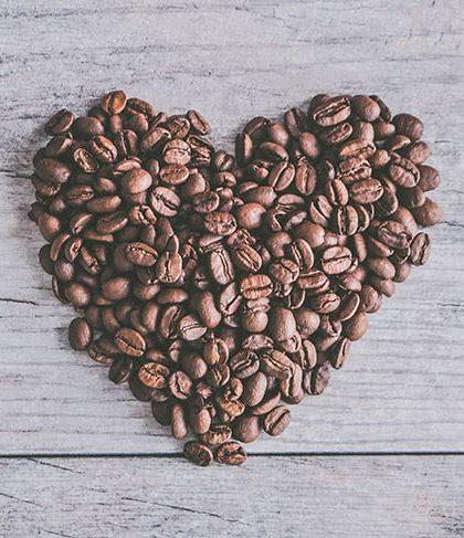 aprenda a fazer um esfoliante corporal com apenas 2 itens