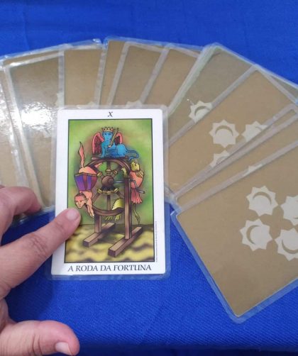 Previsão do Tarot para o dia 02 de novembro: carta Roda da Fortuna