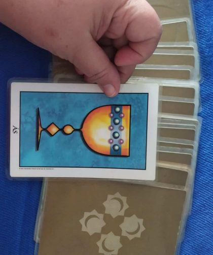 Previsão do Tarot para o dia 03 de novembro: carta Ás de Copas