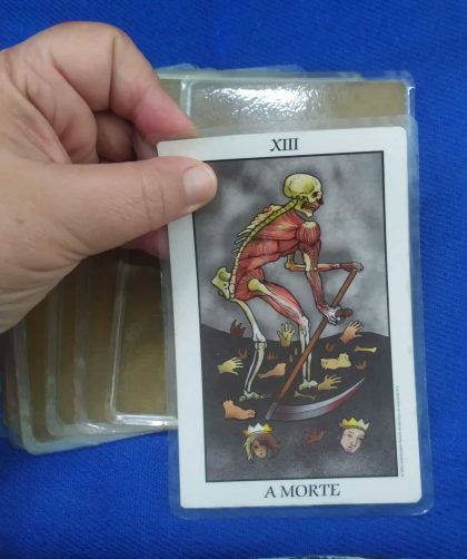 Previsão do Tarot para o dia 08 de novembro: carta Morte Previsão do Tarot para o dia 08 de novembro: carta Morte