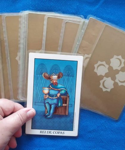 Previsão do Tarot para o dia 10 de novembro: carta Rei de Copas Previsão do Tarot para o dia 10 de novembro: carta Rei de Copas