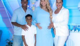 Cíntia Ramos, mãe de Endrick, compartilha fotos ao lado de Gabriely após rumores de tensão