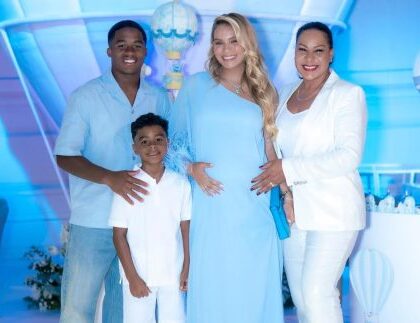 Cíntia Ramos, mãe de Endrick, compartilha fotos ao lado de Gabriely após rumores de tensão