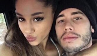 Ariana Grande muda letra de música e entrega volta com ex-namorado