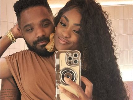 Erika Januza apaga fotos e deixa de seguir Arlindinho após flagra em casa de swing