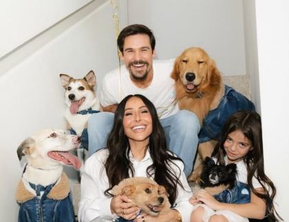 Grávida, Sabrina Sato vai estrelar reality ao lado da família sobre adoção de cachorros Grávida, Sabrina Sato vai estrelar reality ao lado da família sobre adoção de cachorros