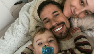 Viúvo de Isabel Veloso publica foto com a noiva e o filho e divide opiniões