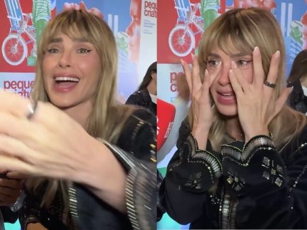 Carolina Dieckmmann vê o filho em evento e não segura a emoção: “Aprendi a ser mãe com eles” Carolina Dieckmmann vê o filho em evento e não segura a emoção: “Aprendi a ser mãe com eles”