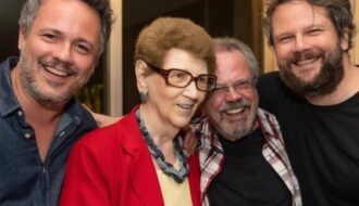 Pai de Selton e Danton Mello morre aos 84 anos; atores emocionam em despedida