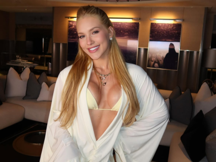 Após surgir em vídeo, Vini Jr. deixa comentário em foto de Virginia durante viagem à Itália