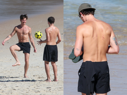 Arranhão e altinha na praia: Shawn Mendes dá o que falar com marca nas costas Arranhão e altinha na praia: Shawn Mendes dá o que falar com marca nas costas