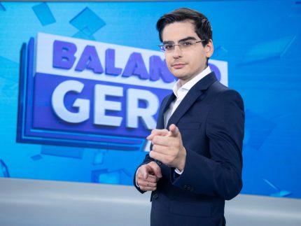 Dudu Camargo tem toda uma organizada torcida do lado dele na TV
