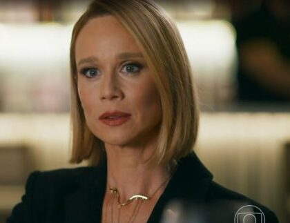 Dora vira peça-chave na vingança de Adriana contra Ademir em “Quem Ama Cuida” Dora vira peça-chave na vingança de Adriana contra Ademir em “Quem Ama Cuida”