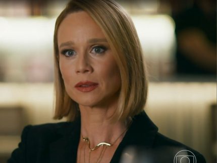 Dora vira peça-chave na vingança de Adriana contra Ademir em “Quem Ama Cuida”