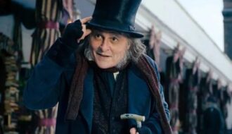De volta a Hollywood! Johnny Depp vira Scrooge no trailer de “Ebenezer”