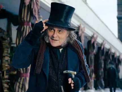 De volta a Hollywood! Johnny Depp vira Scrooge no trailer de “Ebenezer”