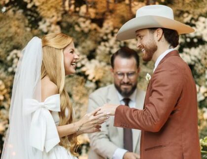 Gustavo Tubarão faz piadas em votos de casamento com Jade e divide opiniões na internet Gustavo Tubarão faz piadas em votos de casamento com Jade e divide opiniões na internet