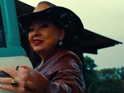 Roberta Miranda celebra 40 anos de carreira com a inédita “Os Meus 15 Anos”