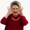A convite de Xuxa, Fafy Siqueira prestigia show de “O Último Voo da Nave” em SP