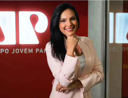 Márcia Dantas se pronuncia após deixar programa em lágrimas por confusão com diretor