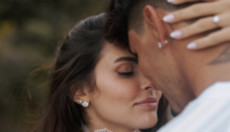 Gabriel Medina e Isabella Arantes celebram casamento em cerimônia intimista