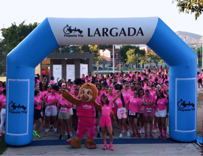 “Corre com Elas”: multidão rosa chama atenção em corrida realizada no Rio de Janeiro “Corre com Elas”: multidão rosa chama atenção em corrida realizada no Rio de Janeiro