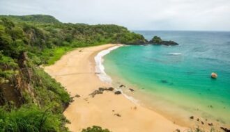 Descubra o motivo pelo qual partos não são realizados em Fernando de Noronha