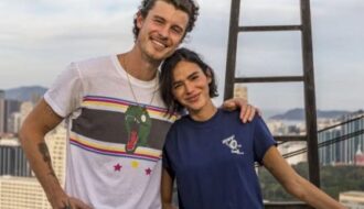Bruna Marquezine ganha destaque internacional após Shawn Mendes assumir romance