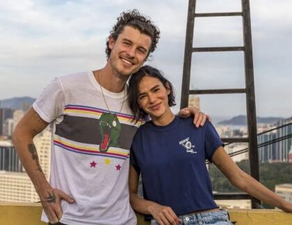 Bruna Marquezine ganha destaque internacional após Shawn Mendes assumir romance