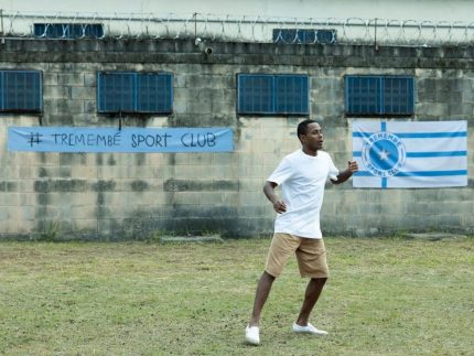 Ícaro Silva surge como Robinho em novas imagens da segunda temporada de “Tremembé” Ícaro Silva surge como Robinho em novas imagens da segunda temporada de “Tremembé”