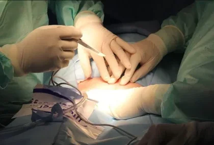 Fila no SUS pode passar de 10 anos; médico explica processo de afirmação de gênero Fila no SUS pode passar de 10 anos; médico explica processo de afirmação de gênero