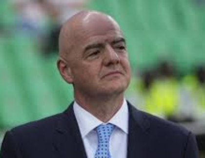 Ex-craques atacam gestão de Infantino em manifesto; veja quem assinou e quem ficou fora