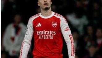 Arsenal quer fazer caixa com Martinelli e pede quase R$ 300 milhões pelo atacante