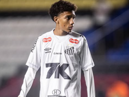 Santos admite avaliar saída de Robinho Jr. após sondagens da Europa. Saiba mais!