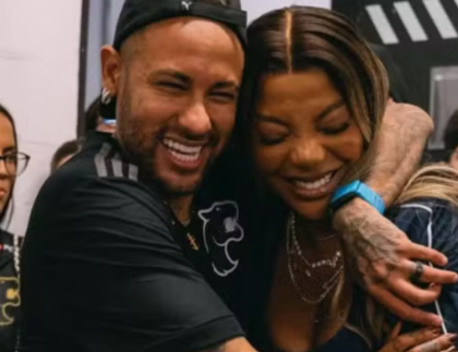 Neymar reage a vídeo de Ludmilla jogando futebol e elogia cantora: “Joga muito” Neymar reage a vídeo de Ludmilla jogando futebol e elogia cantora: “Joga muito”