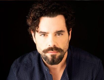 Pedro Carvalho protagoniza filme com Miguel Falabella e Marisa Orth Pedro Carvalho protagoniza filme com Miguel Falabella e Marisa Orth