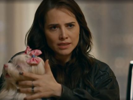Adriana descobre fortuna secreta de Arthur e muda de vida em “Quem Ama Cuida” Adriana descobre fortuna secreta de Arthur e muda de vida em “Quem Ama Cuida”
