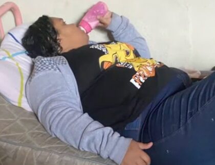 Mulher que fingiu ser criança de 12 anos para ser adotada é condenada em SC Mulher que fingiu ser criança de 12 anos para ser adotada é condenada em SC