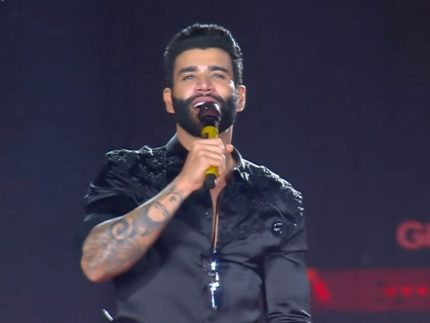 Emocionado, Gusttavo Lima agradece e consagra retorno a Barretos com show épico