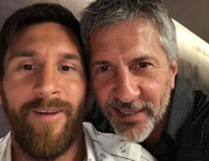 Messi emociona em carta de despedida ao pai e coloca futuro no futebol em dúvida Messi emociona em carta de despedida ao pai e coloca futuro no futebol em dúvida