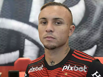 Cebolinha ganha aval do Flamengo para sair de graça e mira retorno à Europa; entenda Cebolinha ganha aval do Flamengo para sair de graça e mira retorno à Europa; entenda