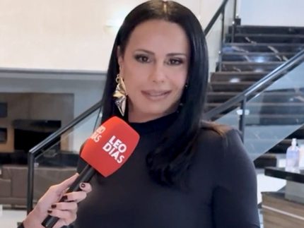 Viviane Araújo se choca ao saber de rumor de Paolla Oliveira na Imperatriz: “É um ícone”