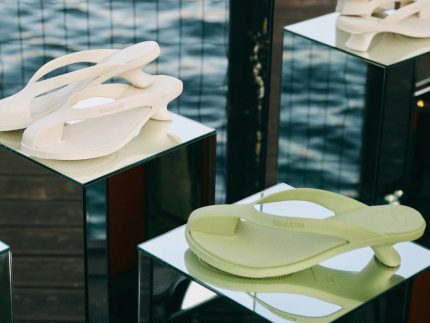 Havaianas lança chinelo de salto e divide opiniões na Copenhagen Fashion Week