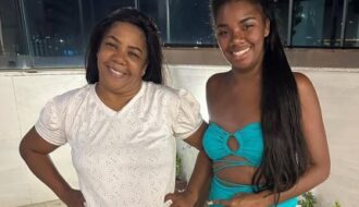 Raquel Brito e mãe dispensam avião e encaram 12 horas de ônibus para ver luta de Davi