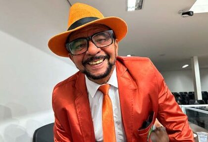 Morre Carlos Adão, artista que espalhou o próprio nome por muros de SP Morre Carlos Adão, artista que espalhou o próprio nome por muros de SP