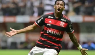 Gonzalo Plata entra na mira de clube espanhol e pode deixar o Flamengo. Saiba mais!