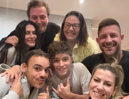 Fábio Jr. abre álbum de Dia dos Pais com os filhos e web aponta ausência de Fiuk Fábio Jr. abre álbum de Dia dos Pais com os filhos e web aponta ausência de Fiuk