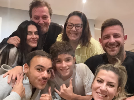 Fábio Jr. abre álbum de Dia dos Pais com os filhos e web aponta ausência de Fiuk