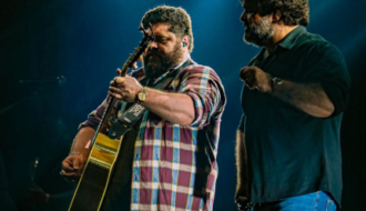 César Menotti e Fabiano animam Barretos e fazem homenagem a Lito Sousa em show